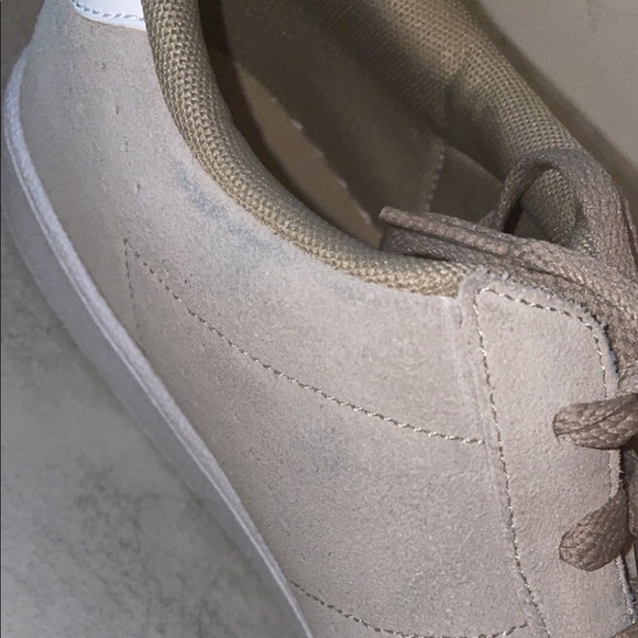 MENS Tan Nike Suede Shoes - Picture 11 of 12